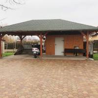 Modern, tágas, világos ház: INÁRCS