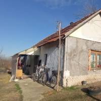 Felújítandó kis ház eladó TÁBORFALVA !  ingatlan adatlap