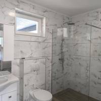 Dánszentmiklóson új építésű sorház jellegű ikerház – most foglalható!