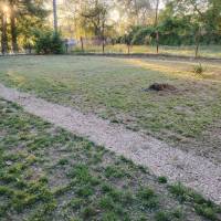 Dömsöd, Duna-parton kertes, 2 hálószobás, felújított szép hétvégi ház eladó