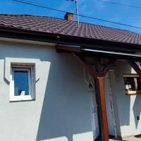 Pilisen vasút közelében tip top,kicsi 50nm  takaros kis  ingatlan adatlap