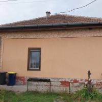 ‼️ ÁRCSÖKKENÉS ‼️ Kis felújitás után költözhető otthon Albertirsa szívében!