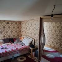 Pilisen vasút közelében , zártkertben , könnyű szerkezetű, két  ingatlan adatlap