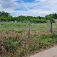 Eladó csendes környezetben egy 763 m2 építési telek