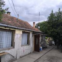 Albertirsa központjában felújítandó családi ház eladó