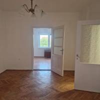 Dabas központjában lakás garázzsal eladó