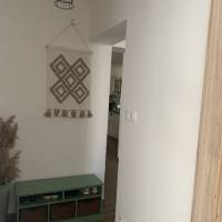 Dabas központi részén igényes, napelemes ikerházfél eladó!