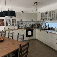 Dabas központi részén igényes, napelemes ikerházfél eladó!