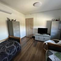 Dabas központi részén igényes, napelemes ikerházfél eladó!