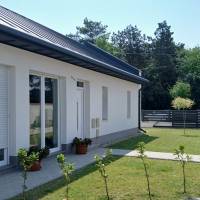 Dabas Központi részén társas házi lakás kis telekkel, várja új tulajdonosát!