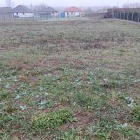 Eladó 877 m2 építési telek